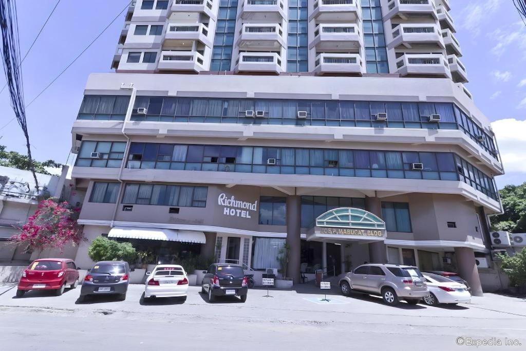 Richmond Plaza Hotel Tabok Exterior photo