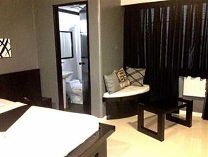 Richmond Plaza Hotel Tabok Exterior photo